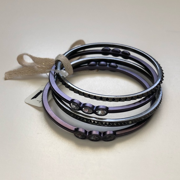 Ann Taylor LOFT Stacked Purple Gunmetal Bangle Set - Picture 4 of 4